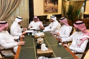 UQU President Receives Admission and Registration Annual Report